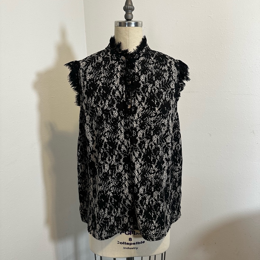 Who What Wear lace print top